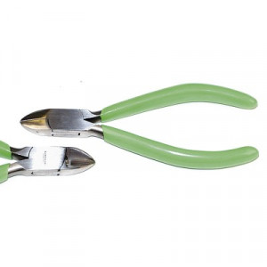 Side Cutting Pliers with carbon insert